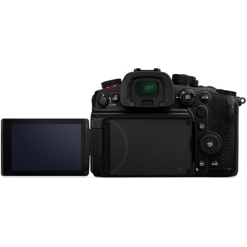 Panasonic LUMIX GH7 Mirrorless Camera with 12-60mm Leica Lens